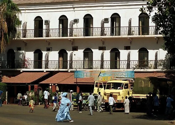Hotel De La Poste