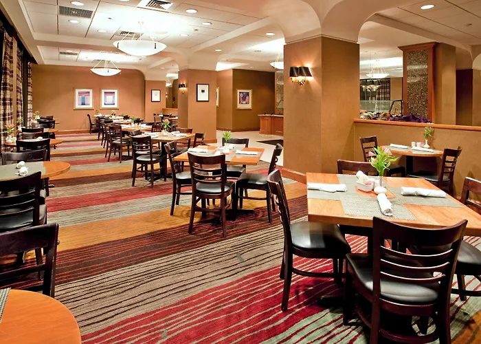 3 star hotel: City Place St. Louis Downtown